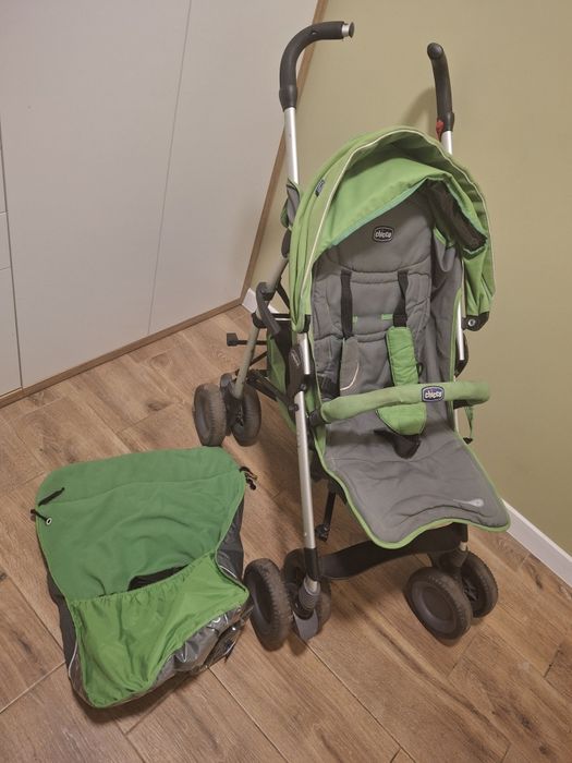 Wózek CHICCO spacerowy typu parasolka
