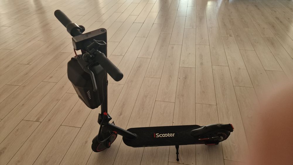 Sprzedam hulajnogę elektryczną