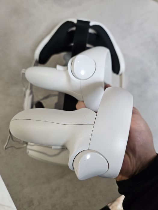 Oculus Quest 2 meta + аксесуар окуляри віртуальної реальності