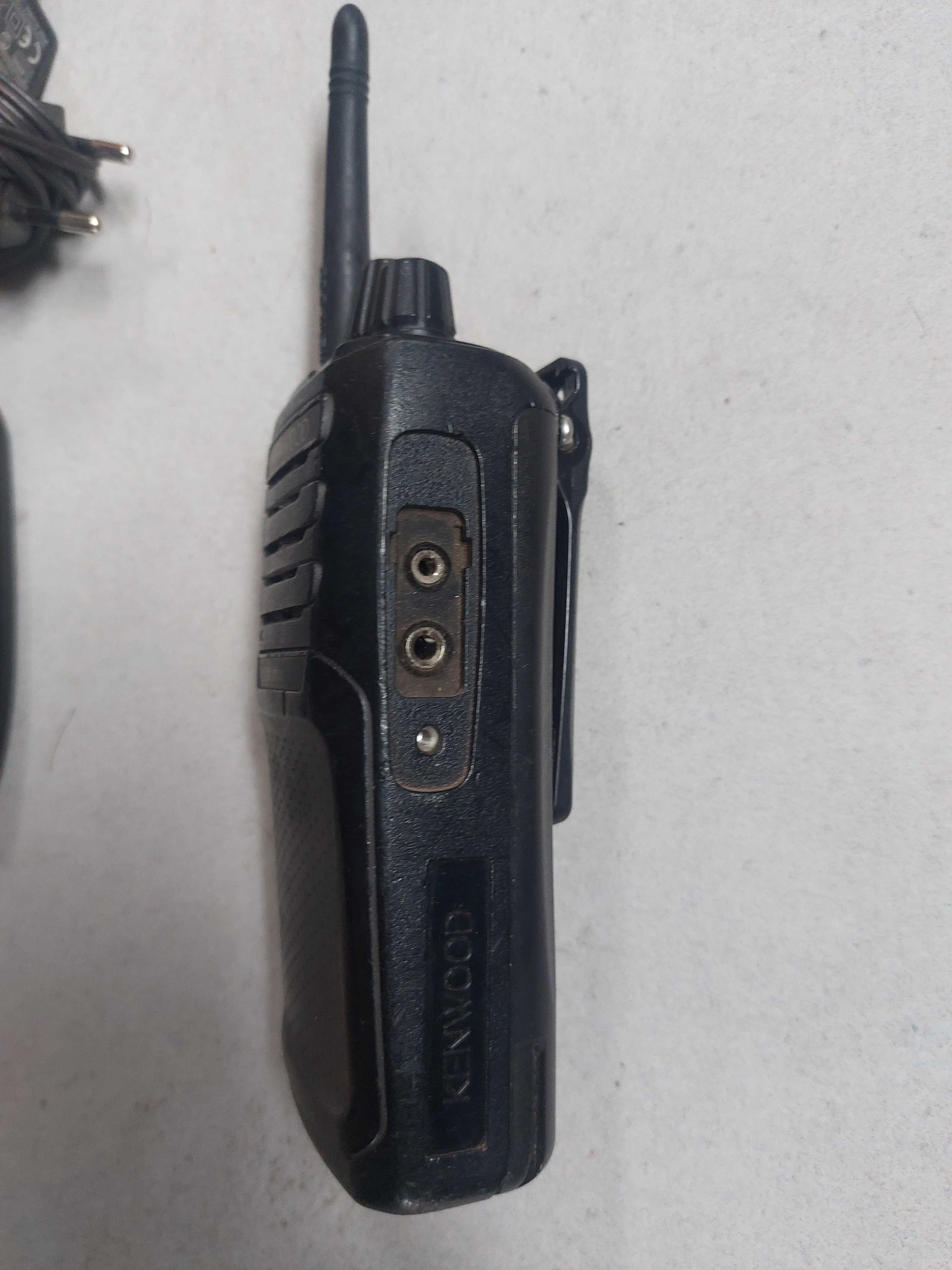 Krótkofalówka kenwood KSC - 35S + ładowarka