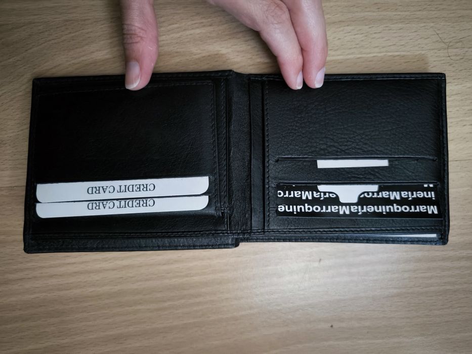 Vendo carteira de homem preta