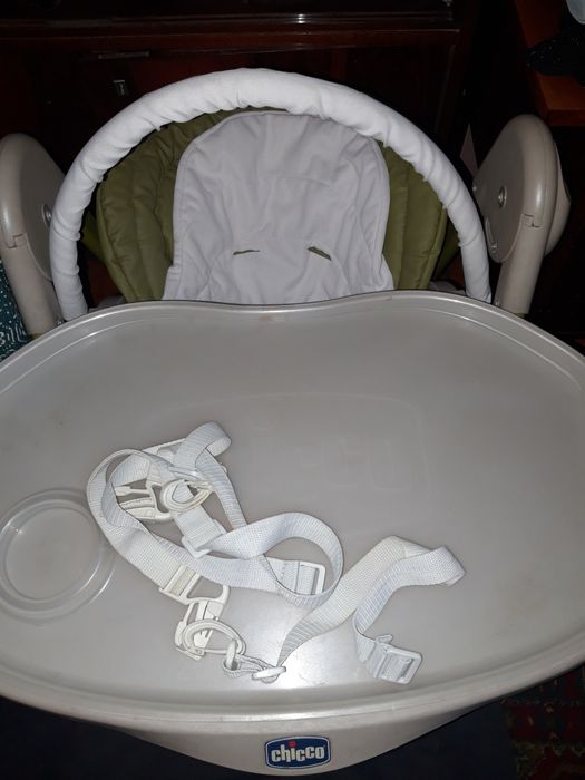 Стульчик для кормления Chicco Polly Magic от 0