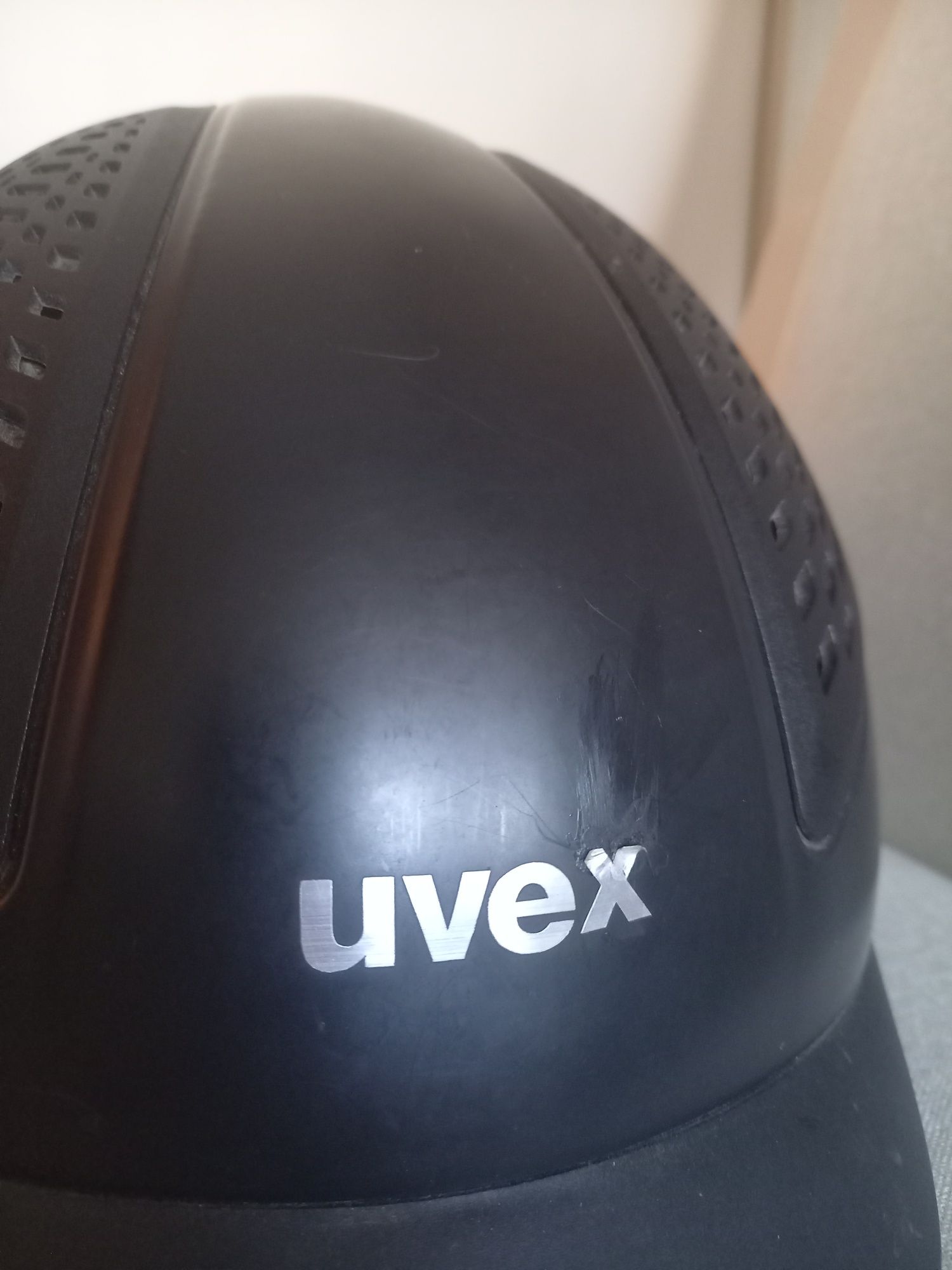 Kask Uvex Exxential II r. L/XL