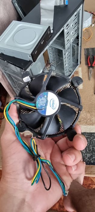 Intel Pentium Dual-Core E5200