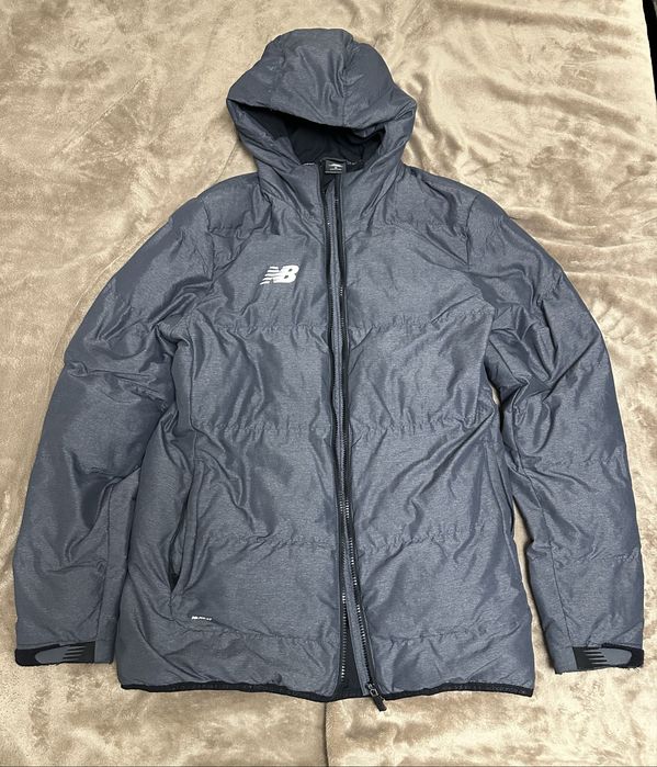 Куртка new balance