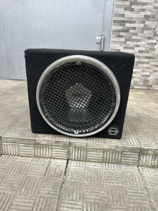 Саб 12 в закритому коробі