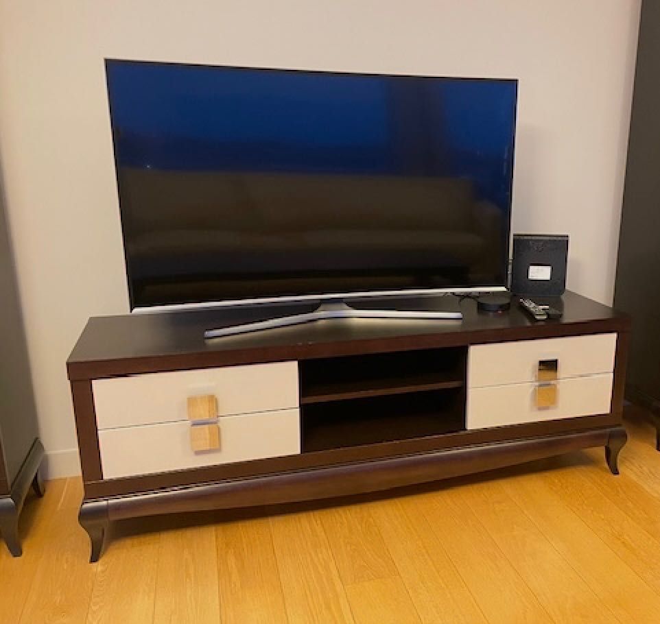 Komoda pod TV Bydgoskie Meble – ciemny dąb + beżowa płyta MDF, 180 cm
