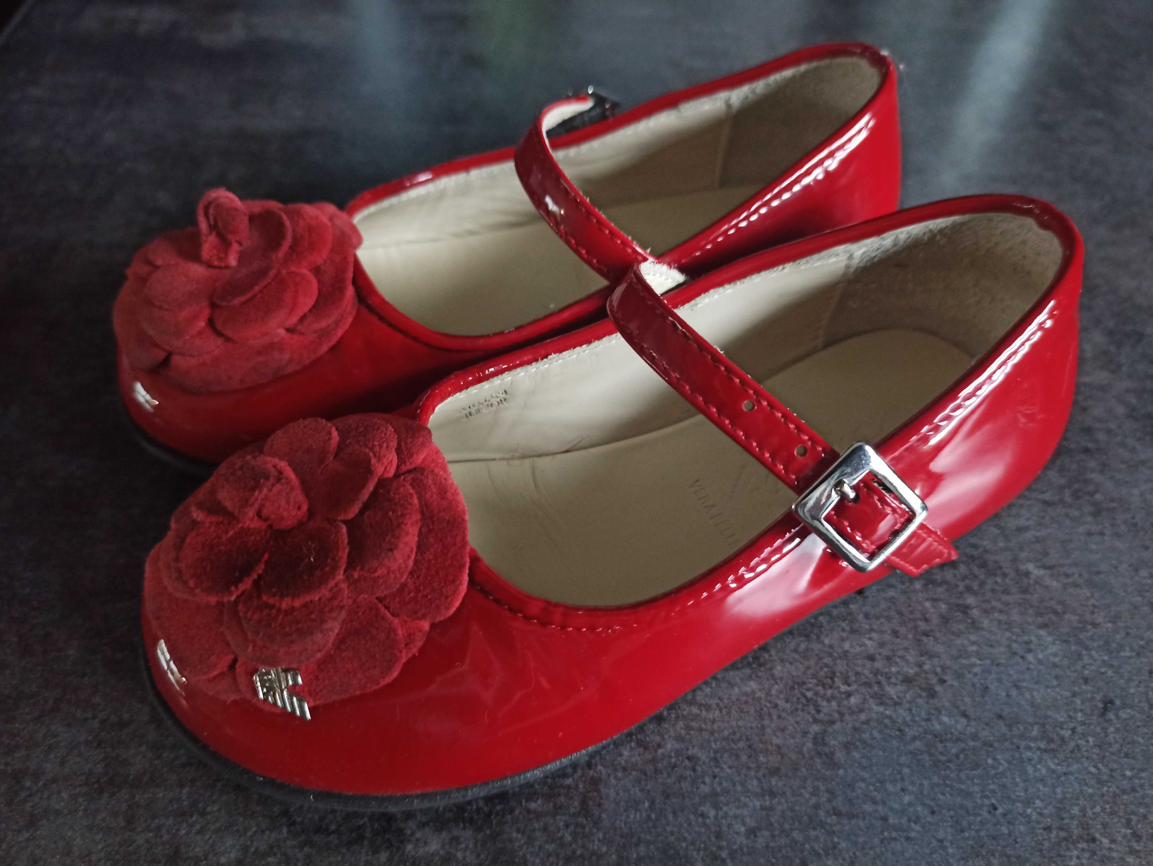Lakierki Armani czerwone rozmiar 25