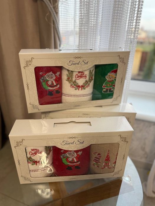 Подарункові новорічні рушники