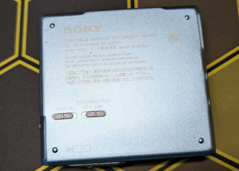 Пишучий мінідисковий (Minidisc) плеєр Sony Walkman MZ-R91. Відеоогляд