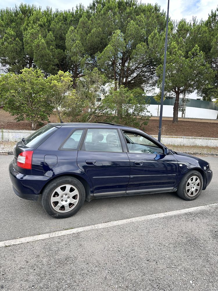 Audi A3 1.6 (8L)