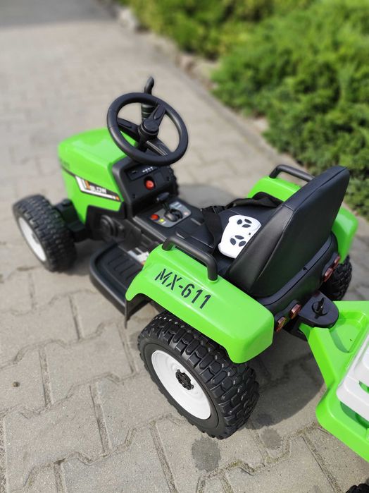 Traktor na Akumulator z Przyczepką - 2 Silniki - Pilot - NOWE