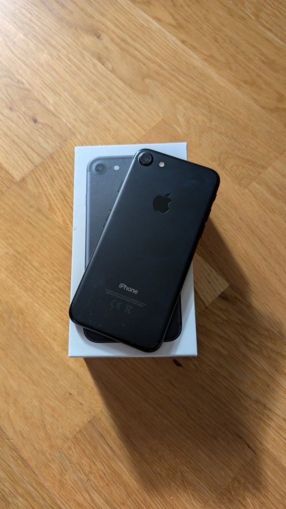 iPhone 7 32GB iOS 11.2.5 - stan idealny