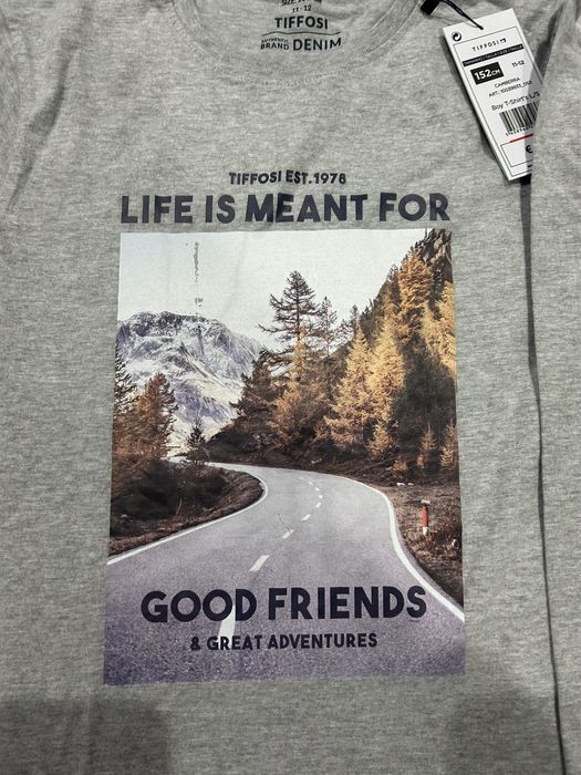 Conjunto de duas camisolas para menino