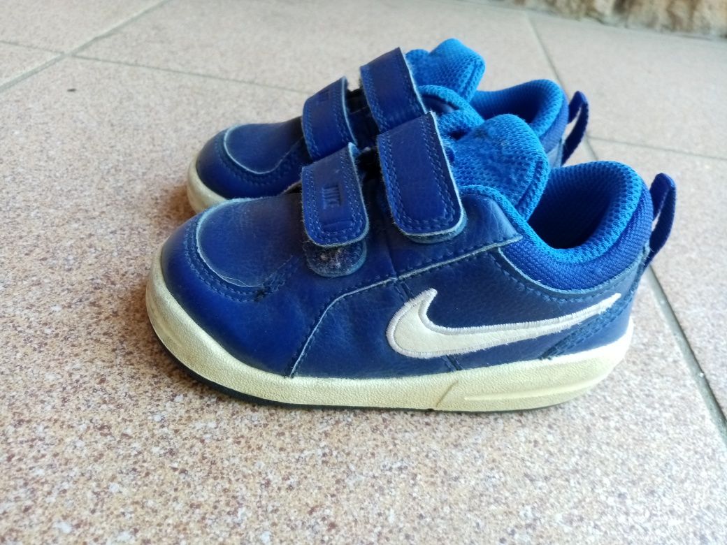 Buciki Nike rozm 22