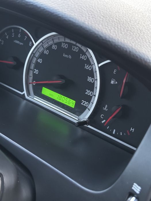 Продам свою машину Chevrolet epica 2.0