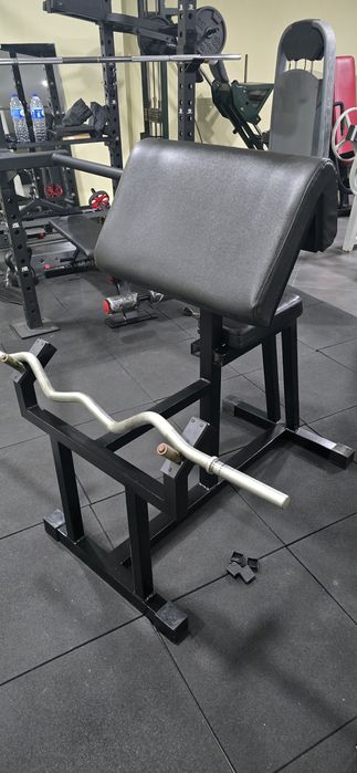 Banco scott para bicep