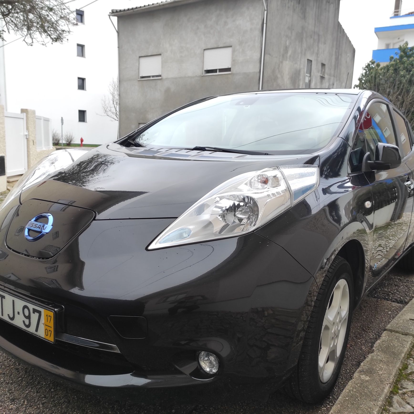 Nissan leaf 2017