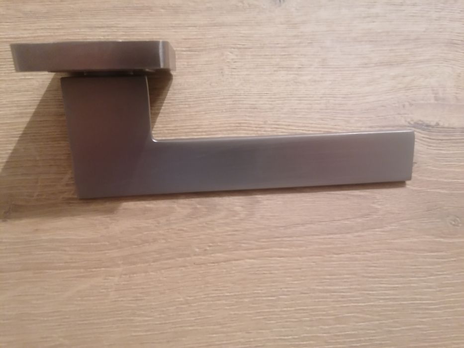 Klamki do drzwi DRE ATRIA - 6 kompletów