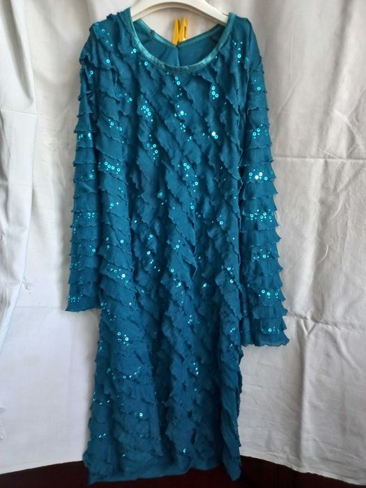 Святкова сукня для дівчинки 11-12 років