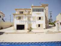 Moradia T-14 Com piscina, ideal para Hostel ou Lar, em Albufeira