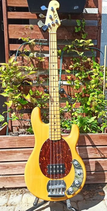 Ernie Ball MusicMan SX type gitara basowa