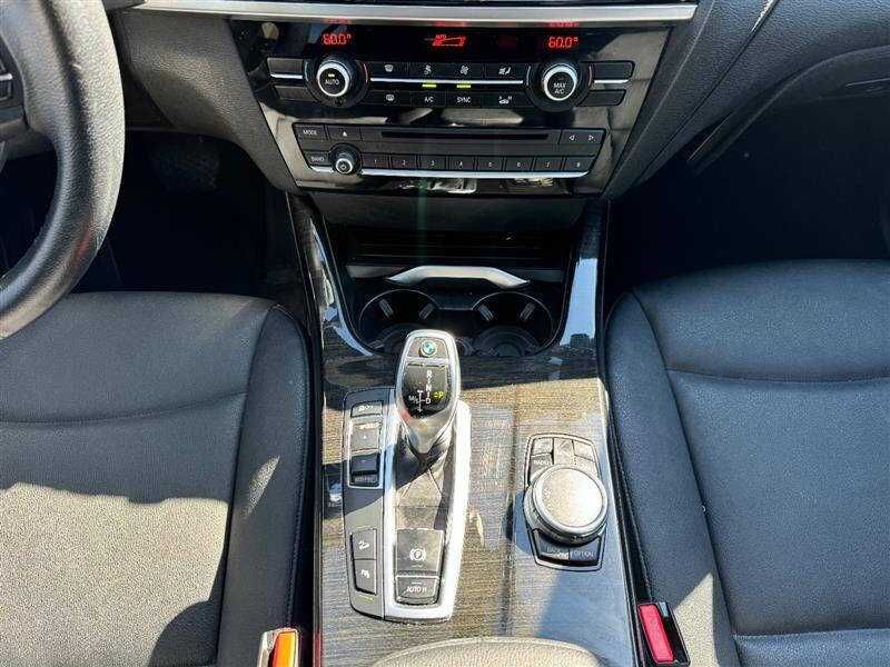 2016    BMW    X4