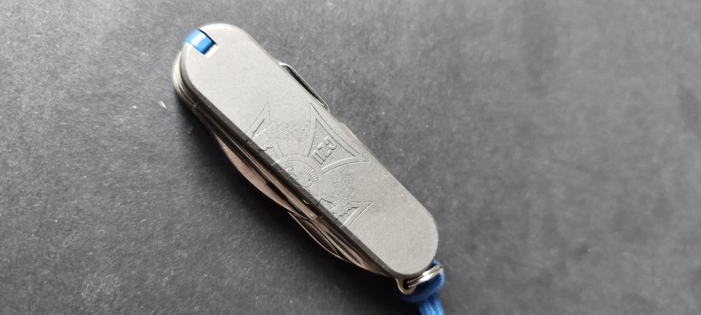 Scyzoryk Victorinox Minichamp tytanowy harcerski