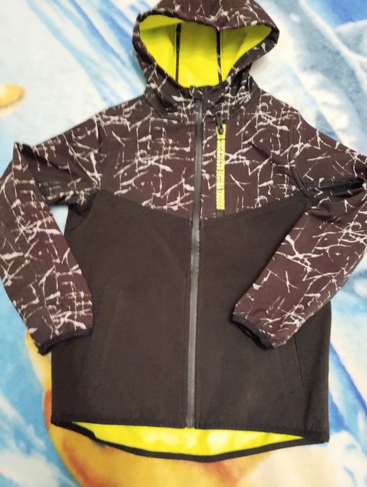 Kurtka Softshell r. 134/140