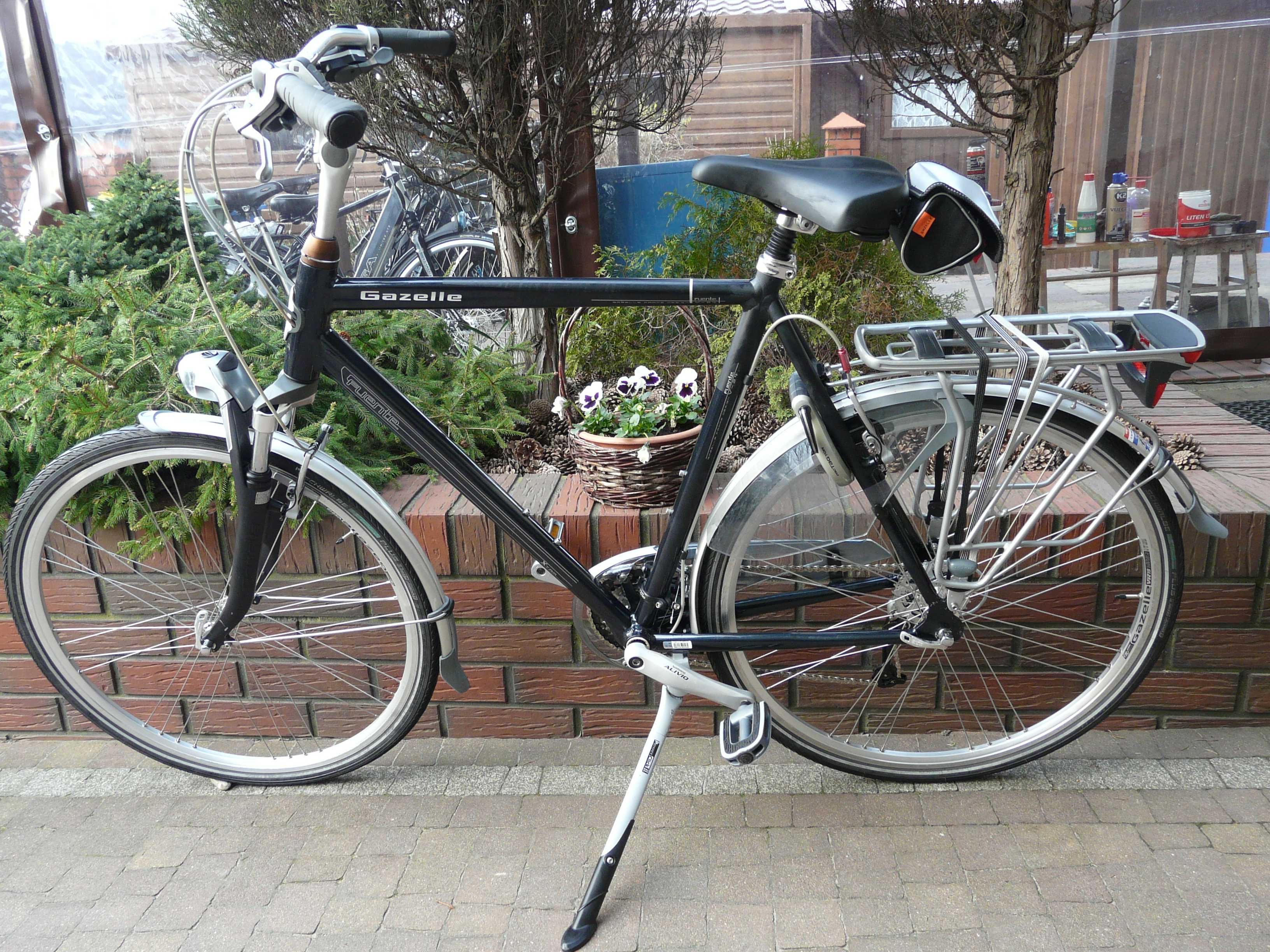 Rower trekingowy GAZELLE Fuente 28"/61 sprawny,ładny Niderland