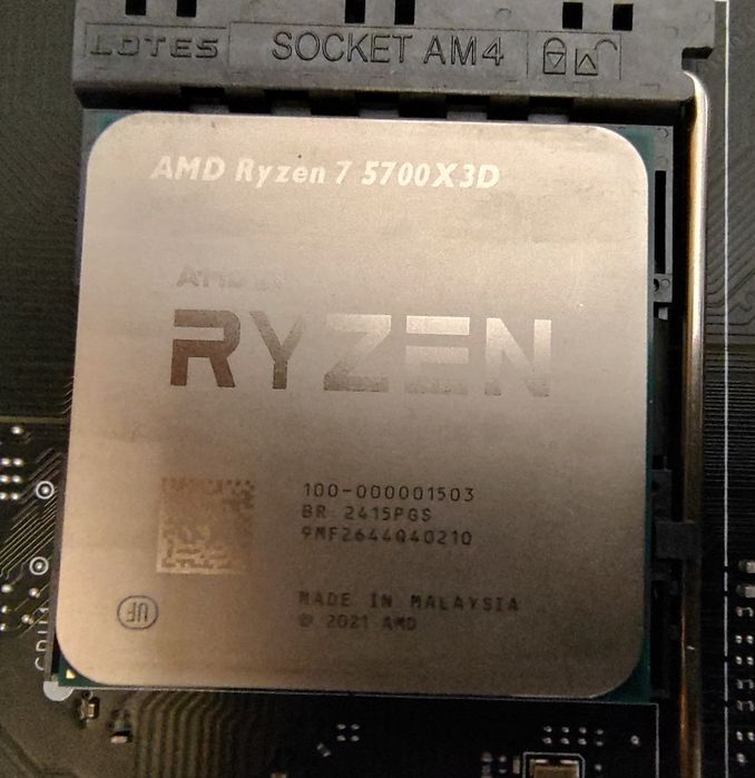 Procesor Ryzen 7 5700x3d