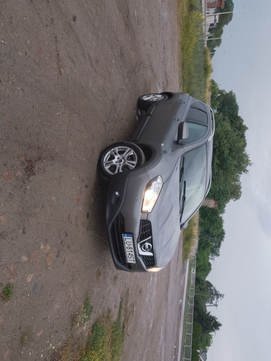 Nissan Qashqai+2  Mały przebieg Zamiana na automat