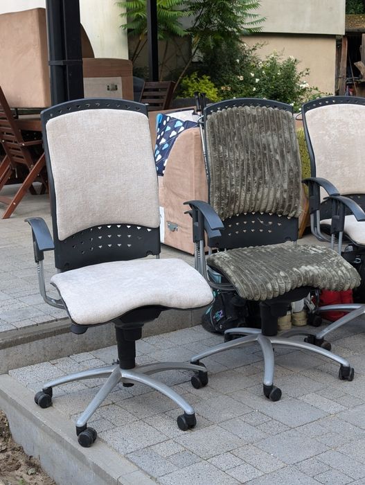 FOTELE Biurowe Sitag Reality. Obrotowe Nowoczesne Tapicerowanie