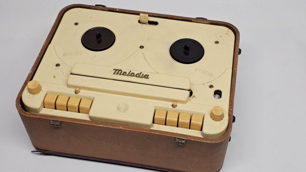 (Na chodzie) Pierwszy polski magnetofon szpulowy lampowy melodia PRL