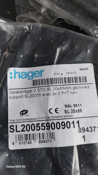 Hager gniazda  gniazdka