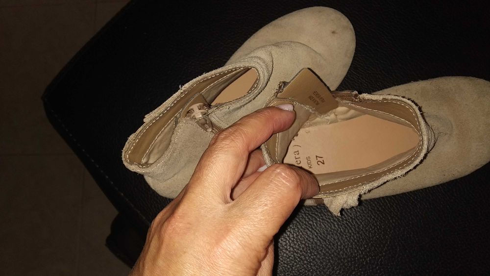 Botas bege Menina camurça impermeáveis 27