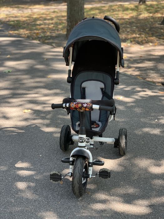 Дитячий велосипед з батьківською ручкою