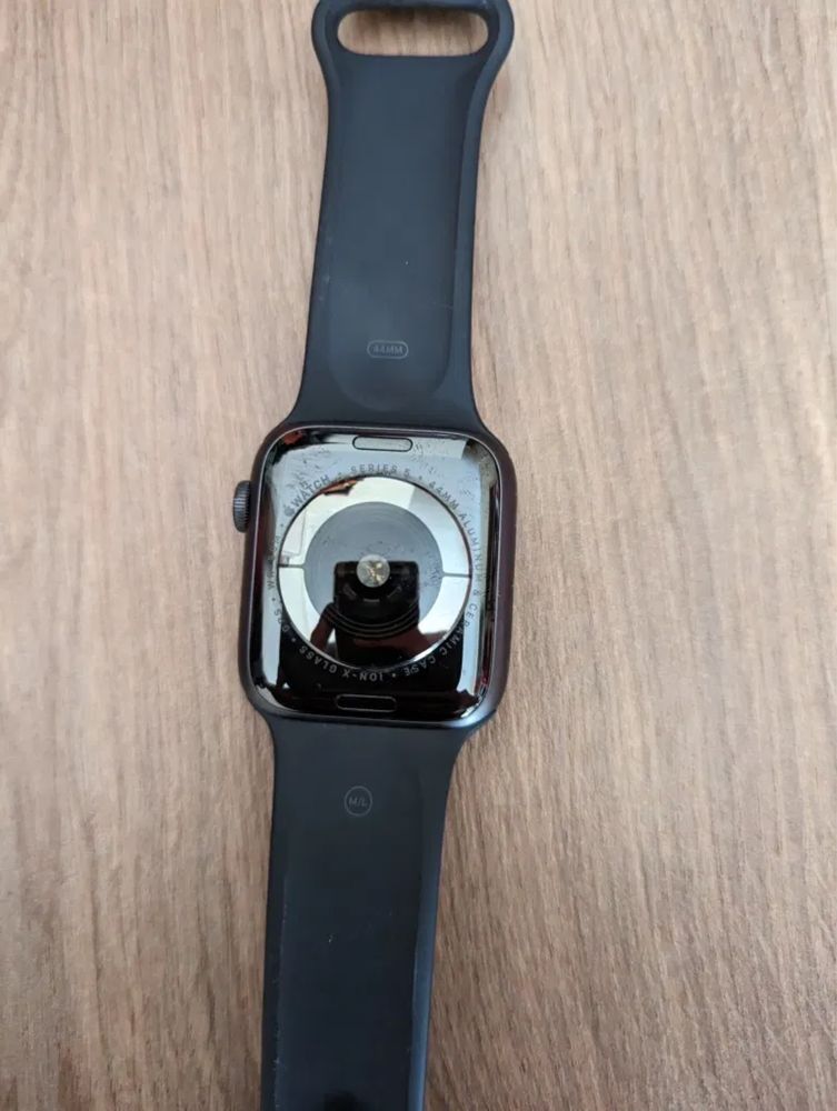Apple Watches desde a Série 5 ao melhor preço