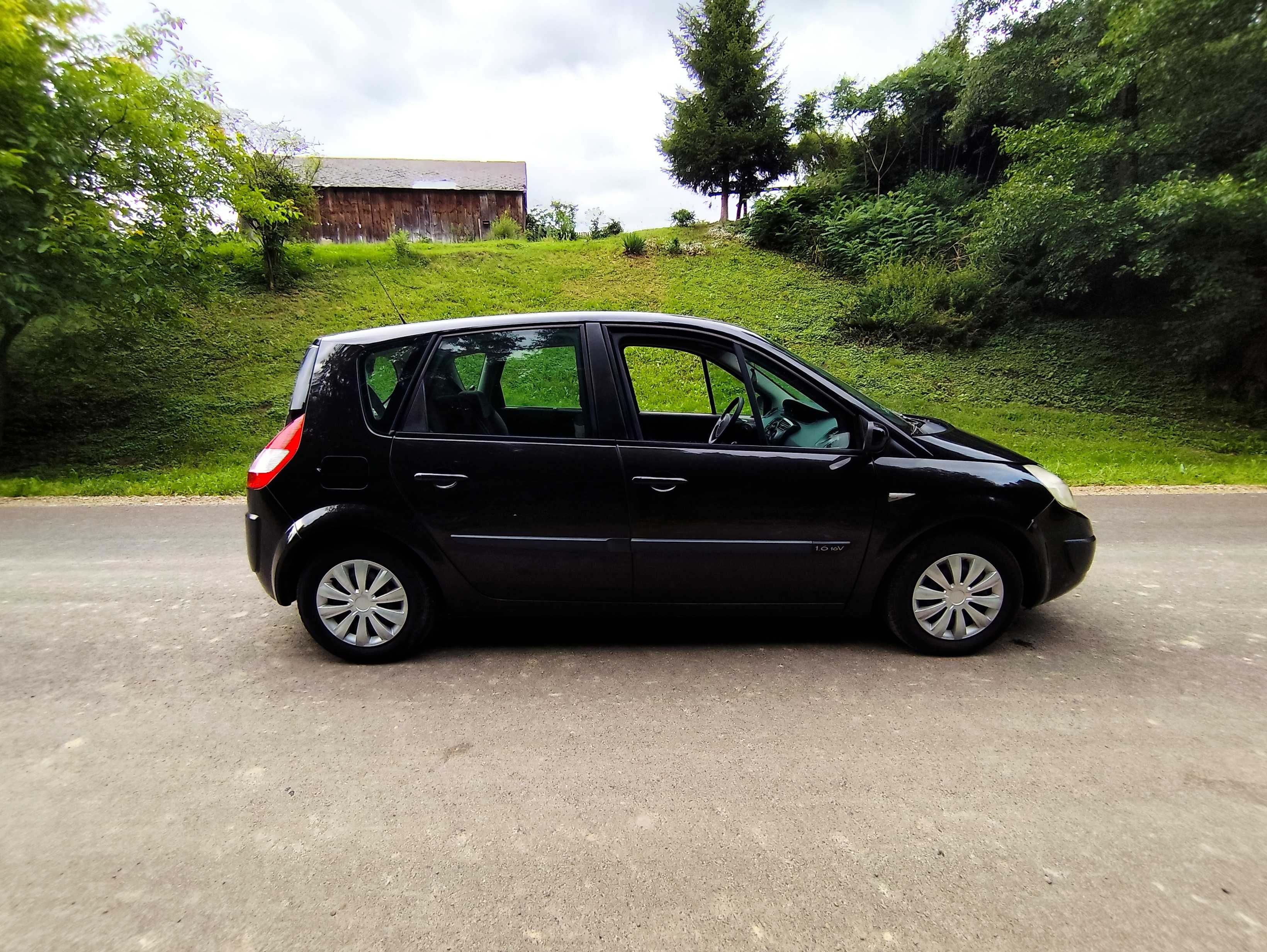 Renault Megane Scenic II 1.6 16v !! Klimatyzacja !! Niski Przebieg !!