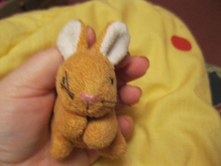мягкая игрушка заяц кролик на кольце плюшевая маленькая брелочек