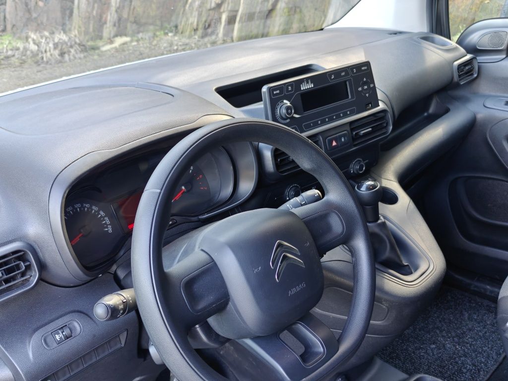 Vendo Carrinha imaculada