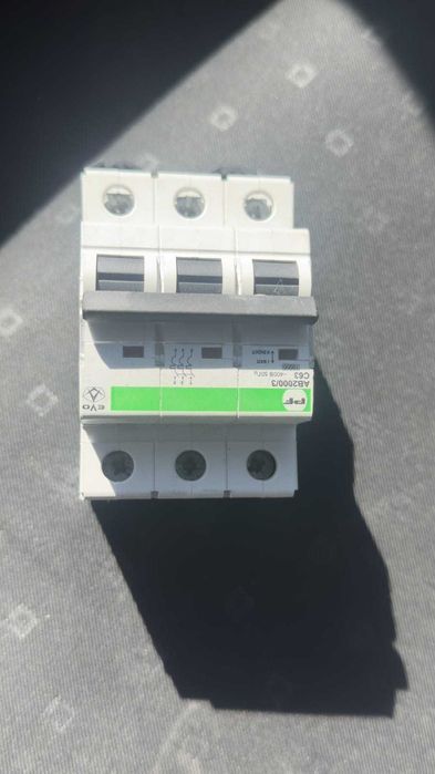 Трьох фазний лічильник