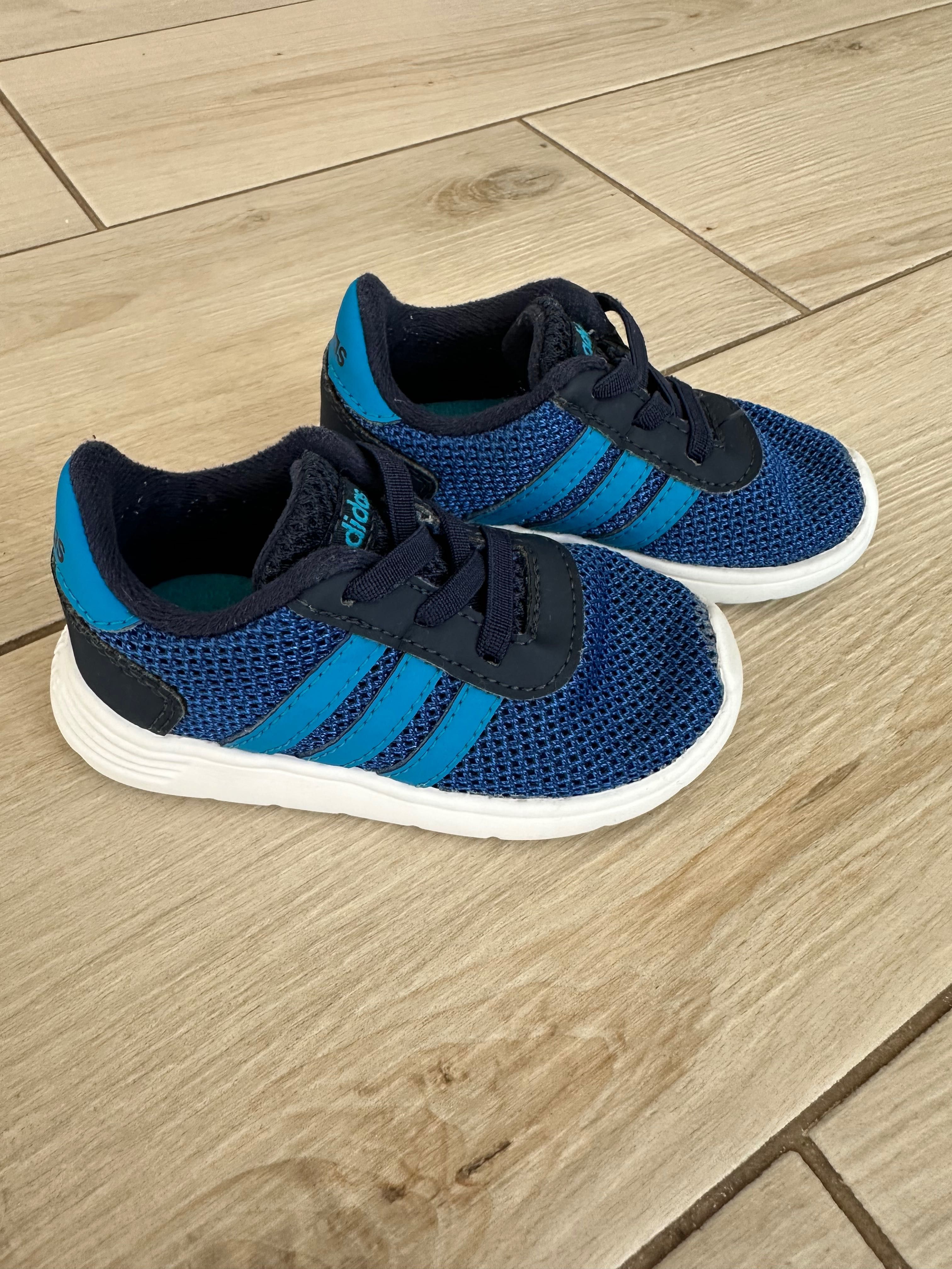 Кросівки adidas neo 14,5 см 23 розмір