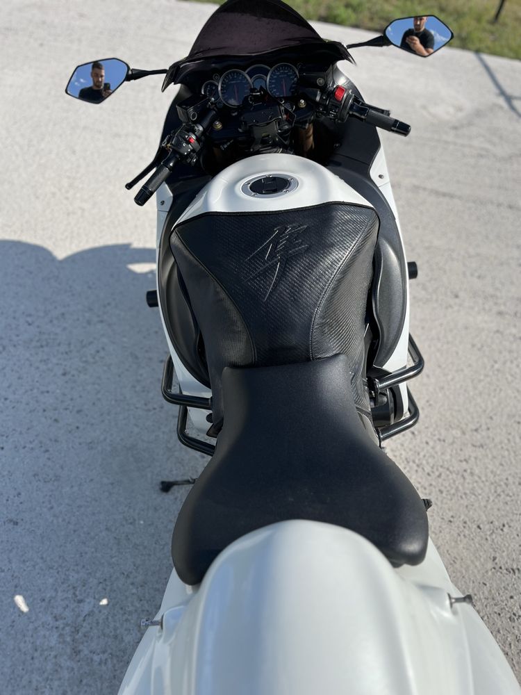 Suzuki 1300R Hayabusa