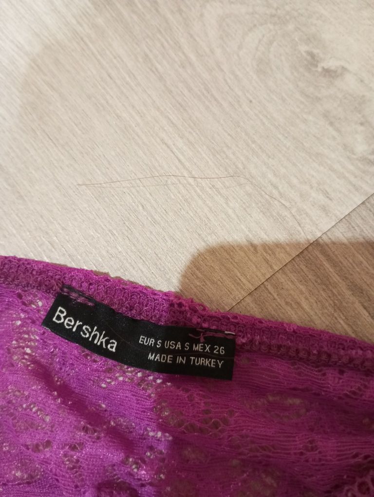 Topik  damski Bershka