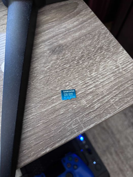 Logitech G cloud + karta micro sd