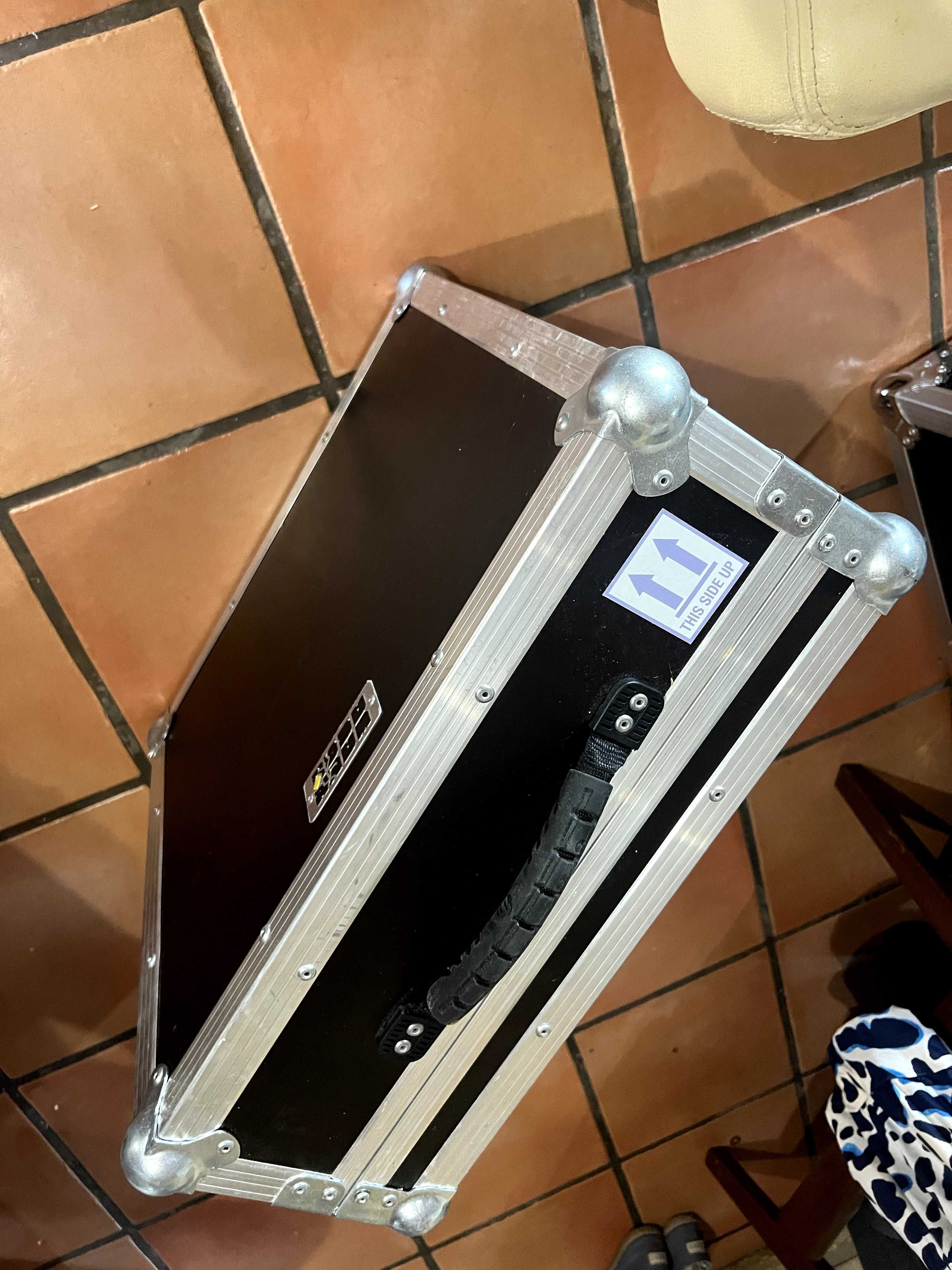 Pioneer V10 Mixer
