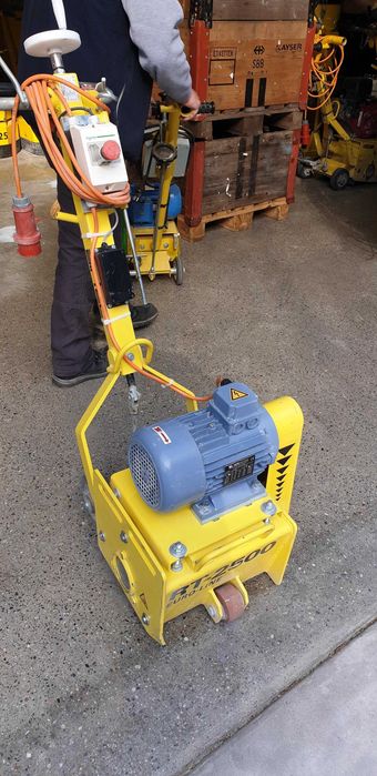 прокат промислового пилососа