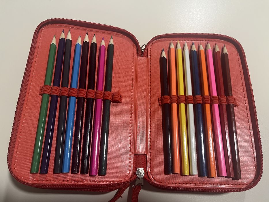 Porta-lápis triplo do Spiderman (Marvel).