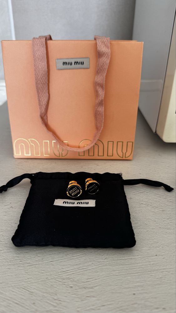 Сережки Miu Miu ідеальний стан, оригінал